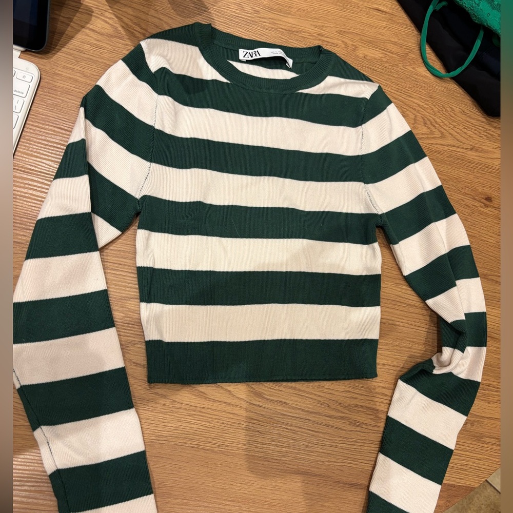 Zara Striped Green and Cream Crew Neck Sweater